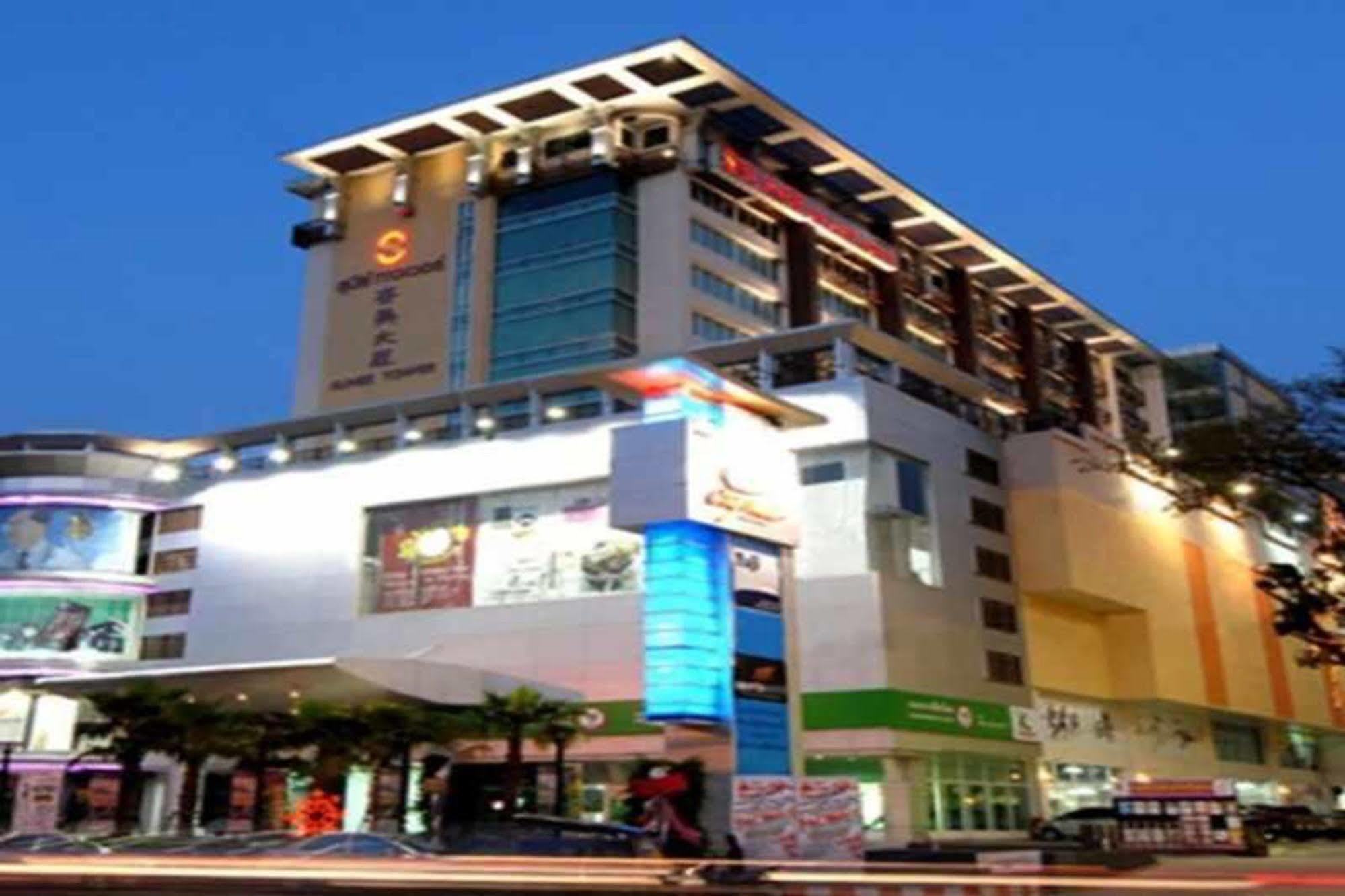 Sunee Grand Hotel And Convention Center Ubon Ratchathani Exterior photo